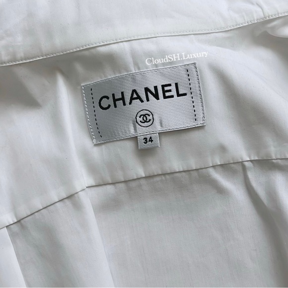 ❌❌Chanel Logo White Button Up Crop Top Shirt Sz.34 - Popular & Rare - Picture 11 of 16